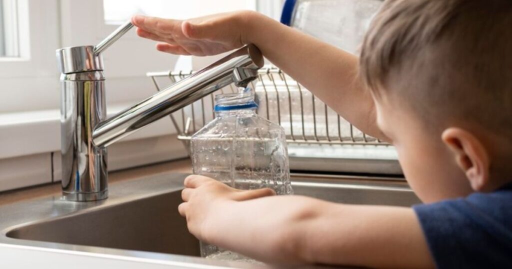 Health Dangers of Tap Water Contaminants